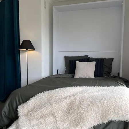 Cozy Studio On The Beach Antibes Exterior foto